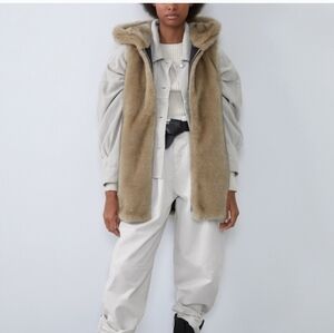 Zara Faux Fur Vest Small Medium